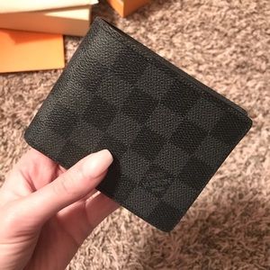 Louis Vuitton mens Damier graphite slender wallet